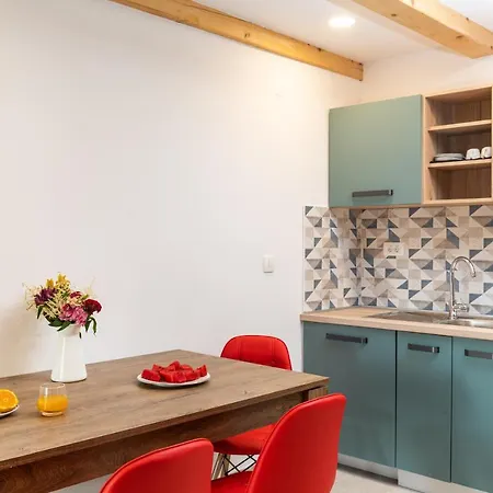 펜션 Anamarija 챠브타트