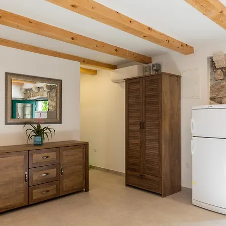 Anamarija 챠브타트